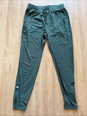 Men’s All In Motion Green Joggers - NWOT